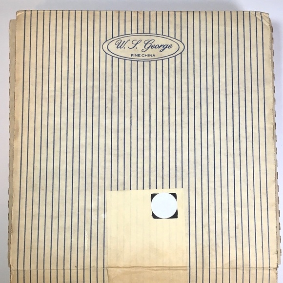 Thomas J Hirata “Realm of the Red Tail” vtg plate - Picture 5 of 5